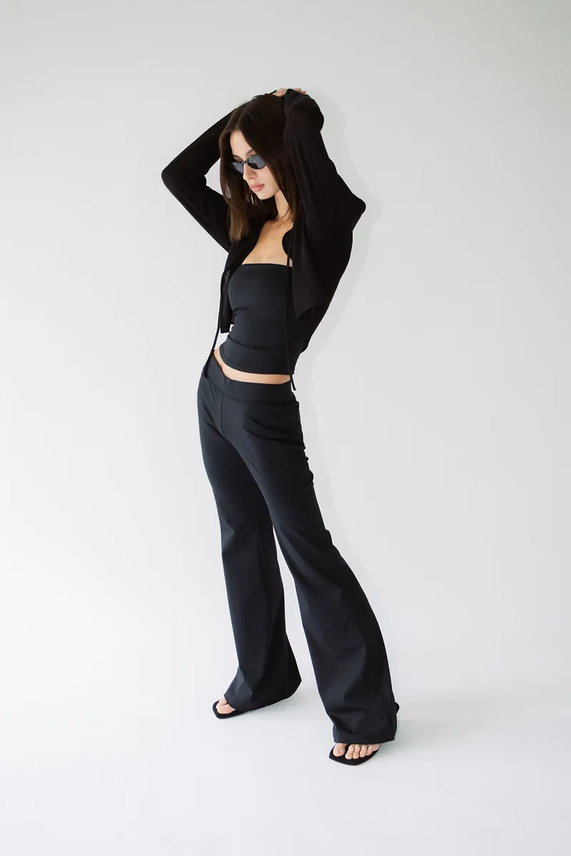 Studio Doe - Perfect Fit Stretchy Flared Pants