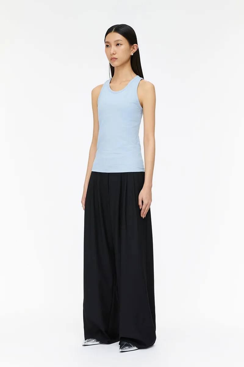 Studio Doe - Straight Neck Cut-Shoulder Bra Tank Top