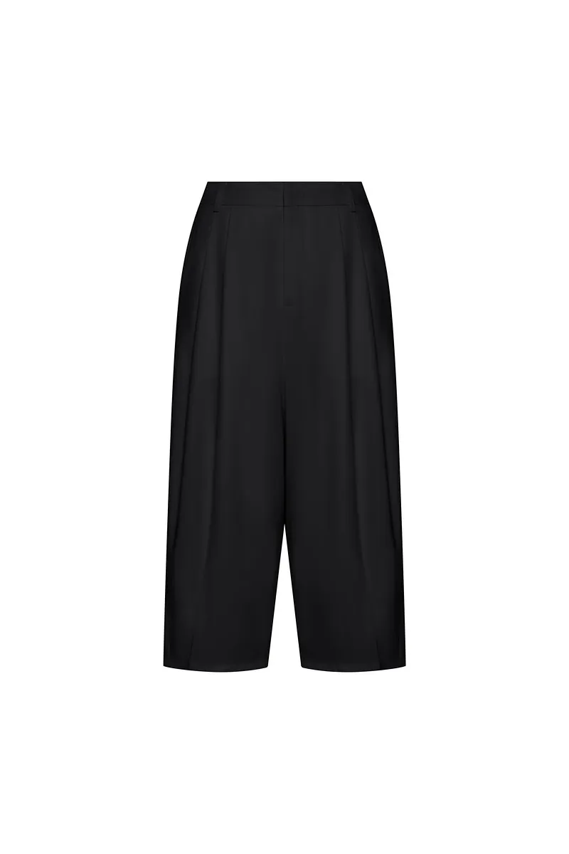Studio Doe - Tuck Cocoon Cropped Pants