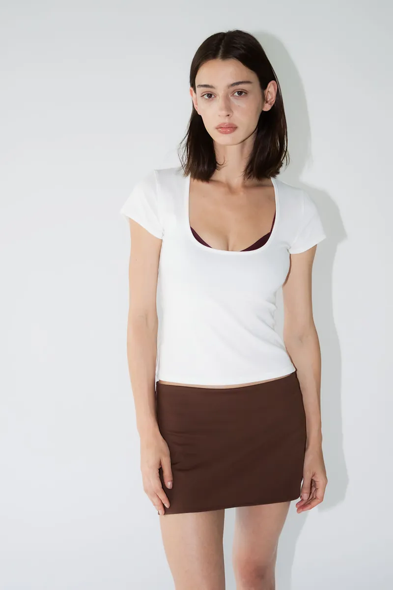 Perfect Fit 低方領羅紋美腰Tee