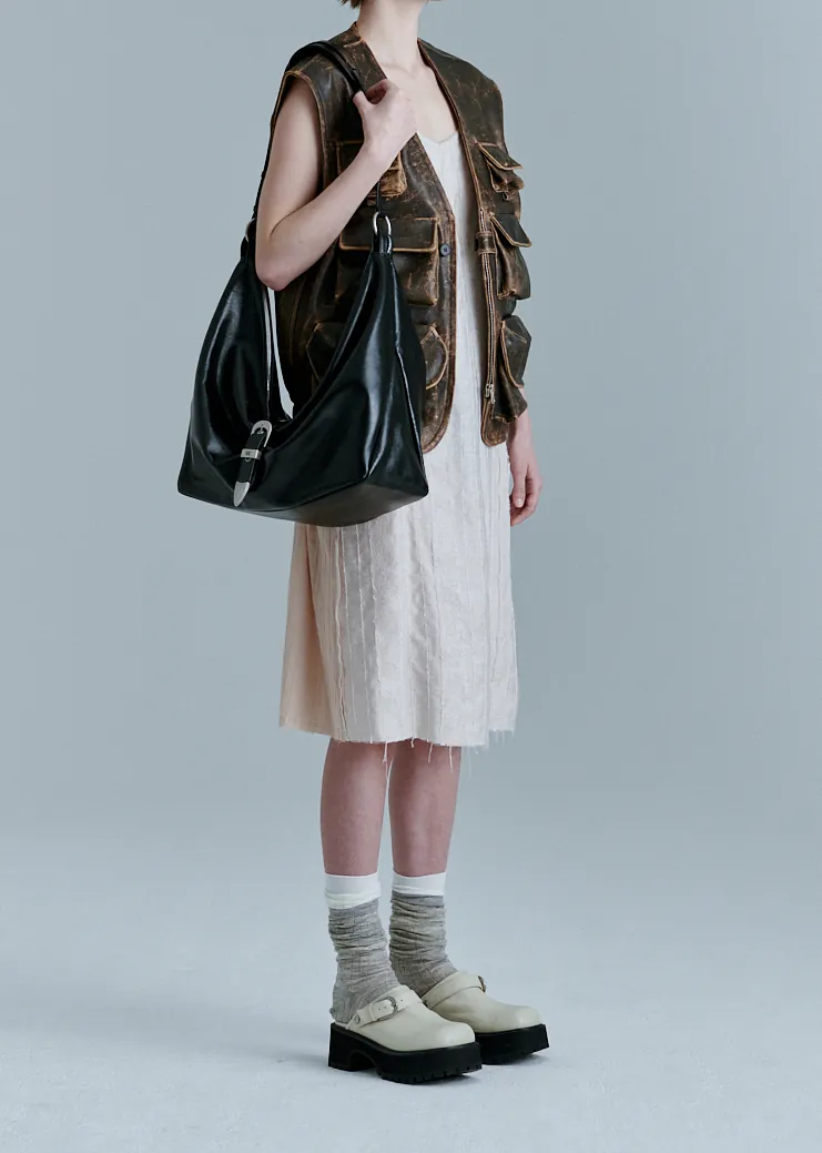 BELTED HOBO​