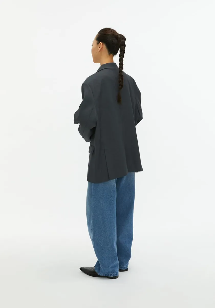Studio Doe - Classic Gender Free Single-Breasted Oversized Blazer