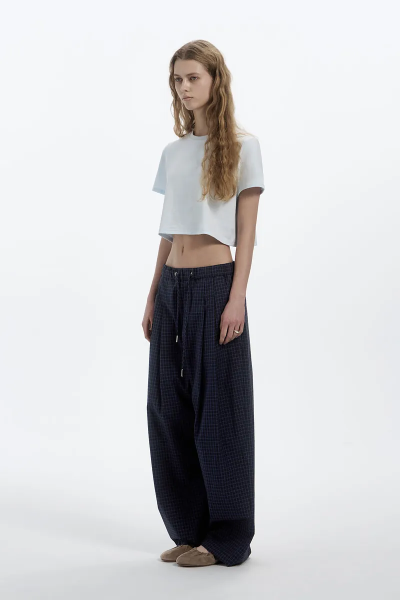 Studio Doe - Cropped Loose T-shirt