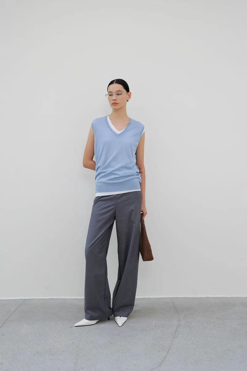 Studio Doe - V-Neck Tencel Fine Knit Tank Top