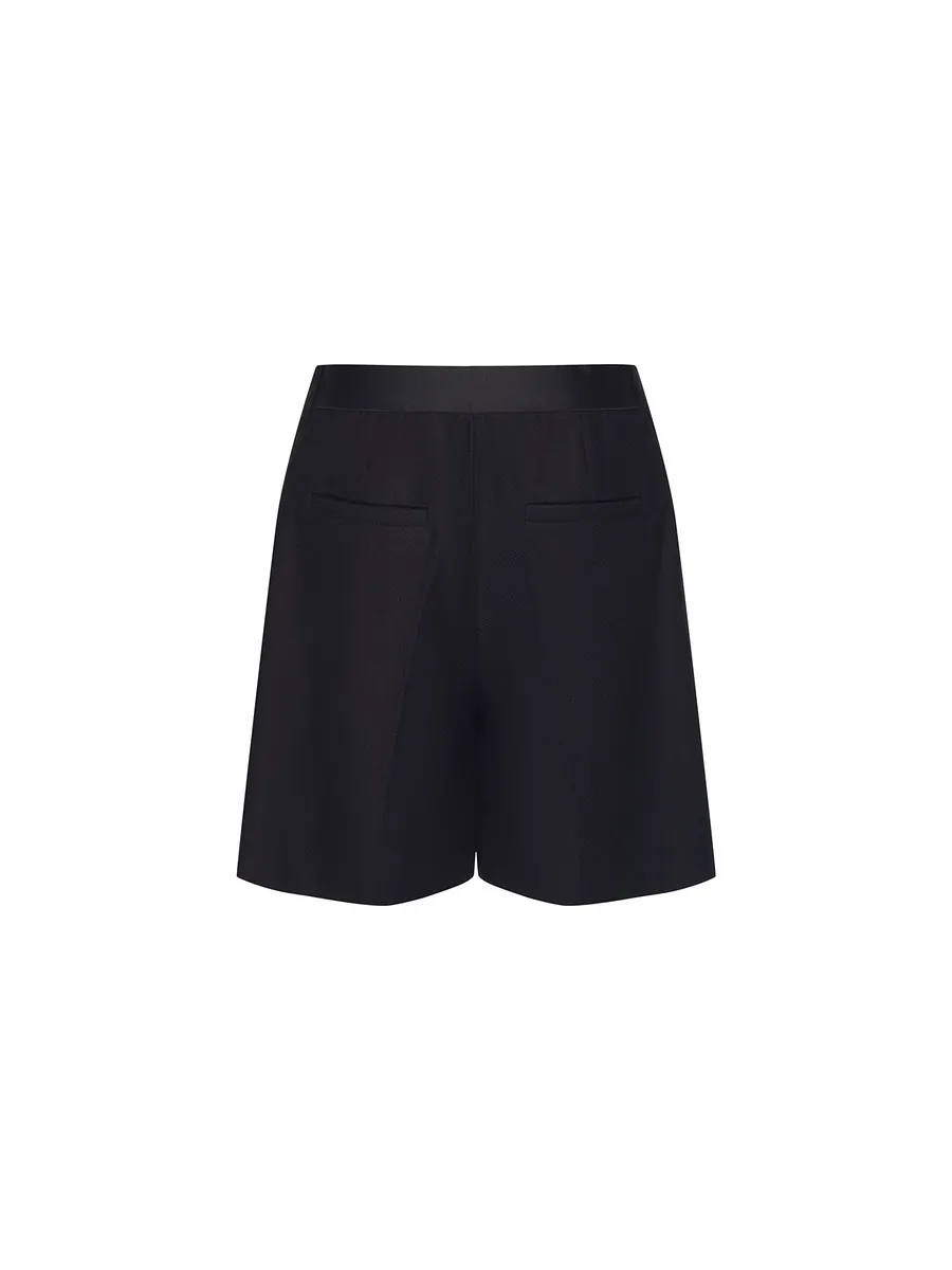 Studio Doe - Textured Stretch Knee-Length Trousers