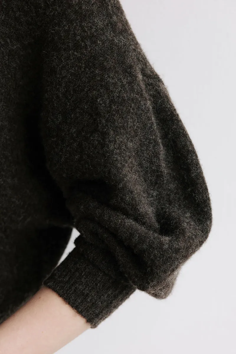 Studio Doe - Crew Neck Curved Sleeve Sweater