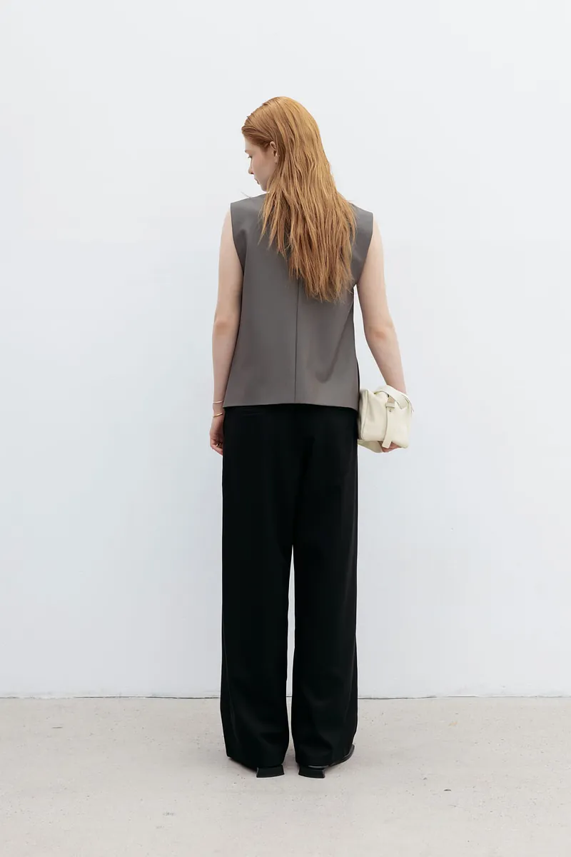 Studio Doe - Three-Tuck Low-Rise Wide Pants 3.0