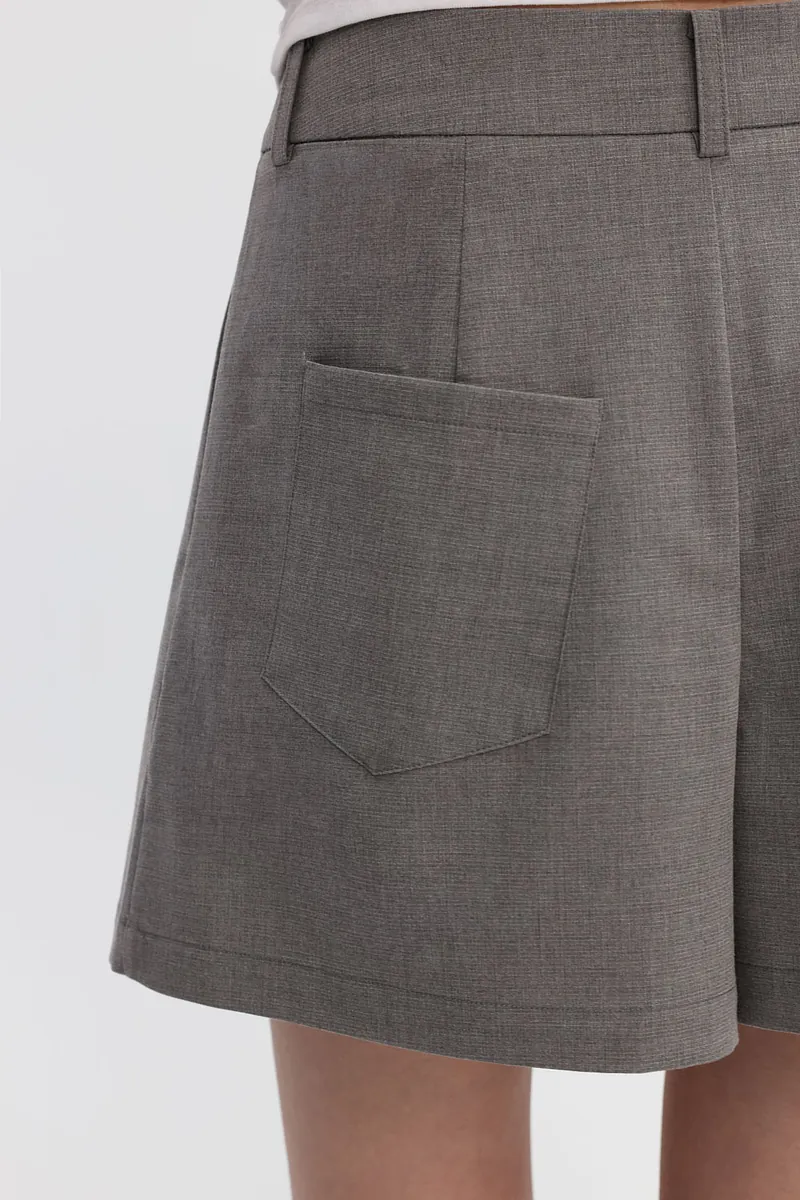 Studio Doe - Gender Free Three-tuck Short Pants