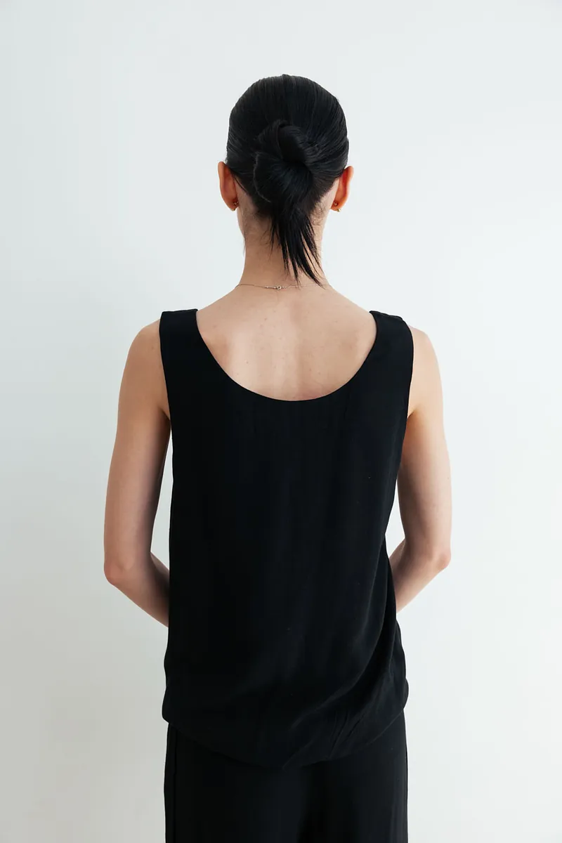 Studio Doe - Airy Twist Tank Top