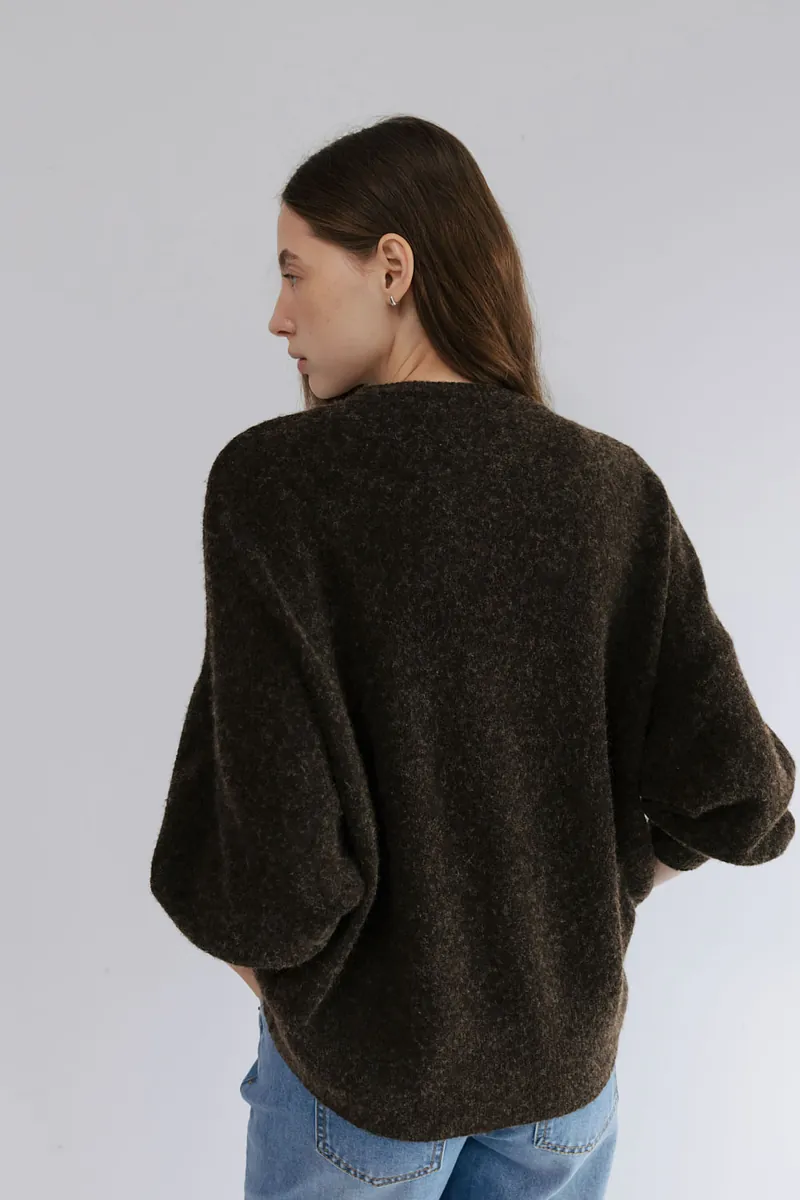 Studio Doe - Crew Neck Curved Sleeve Sweater