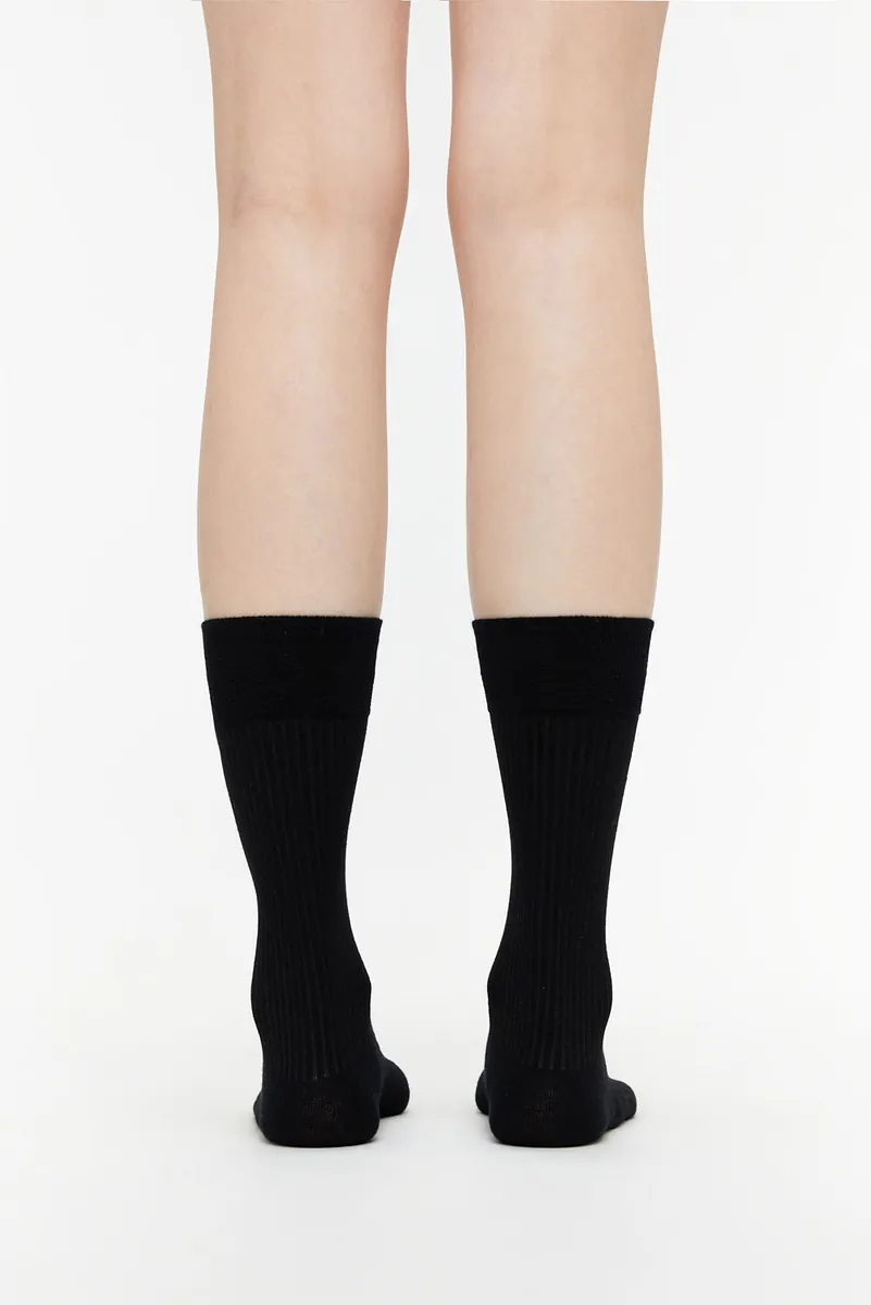 Studio Doe - Ribbed Mid-Calf Socks