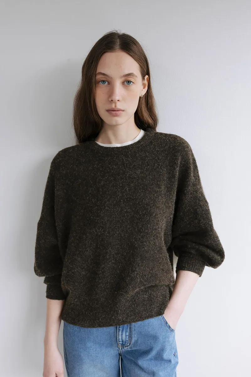 Studio Doe - Crew Neck Curved Sleeve Sweater