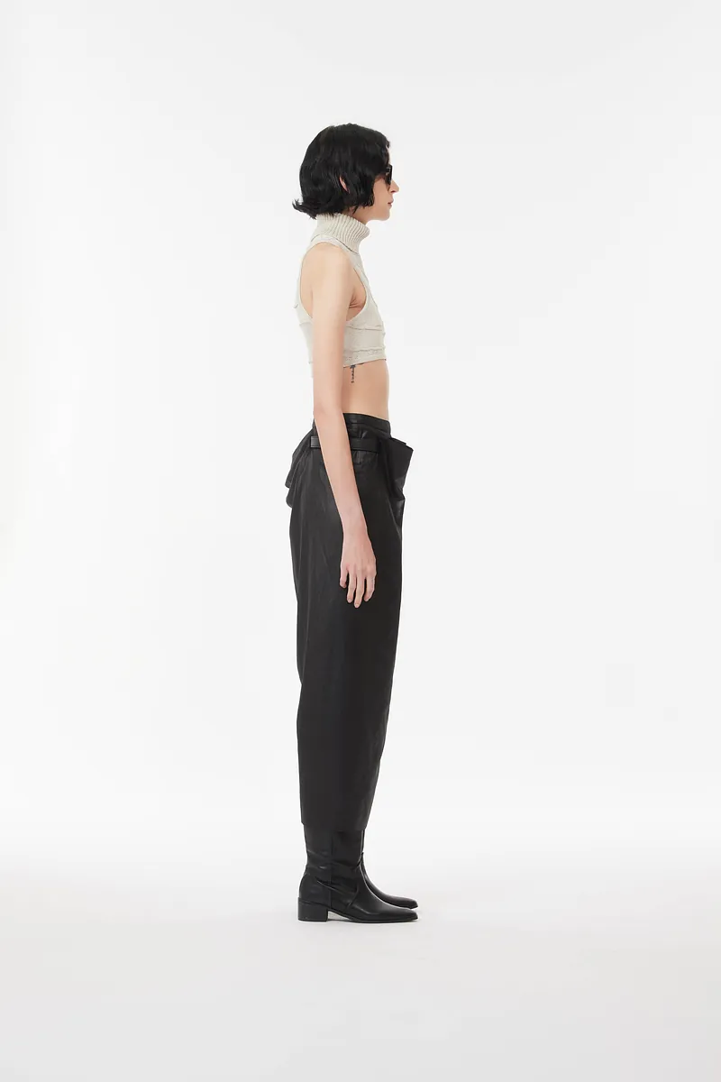 MN - High Neck Knitted Crop Top