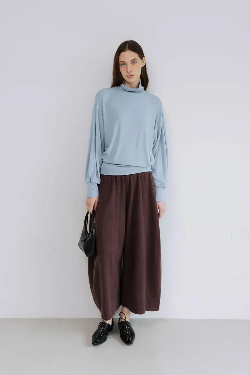 Studio Doe - Puff-sleeve Turtleneck Pullover