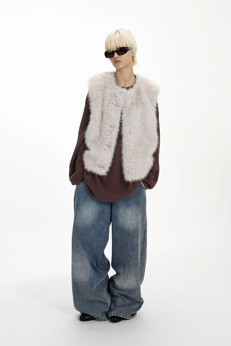 Studio Doe - Curved Sleeve Oversized Sweater
