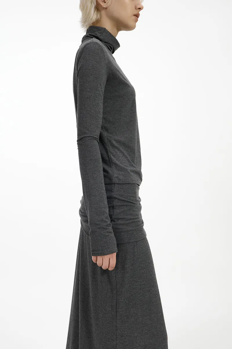 Studio Doe - Ultra Stretch High Neck T-Shirt