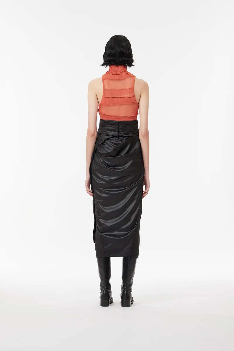 MN - High Neck Knitted Crop Top