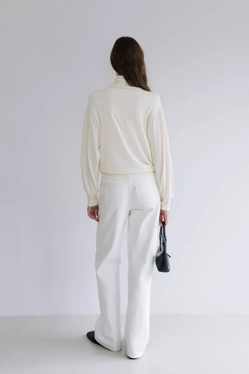 Studio Doe - Puff-sleeve Turtleneck Pullover