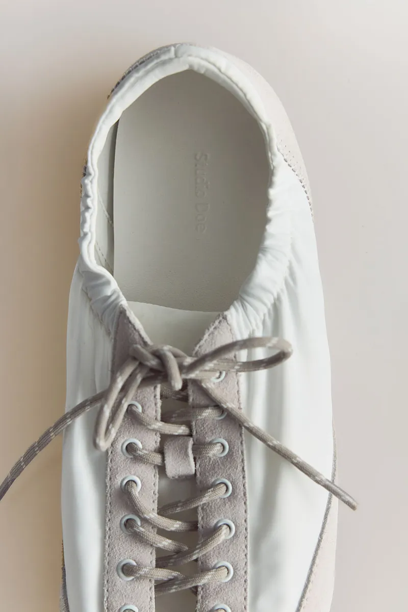 Studio Doe - Slim Trainer Suede Docking Sneakers