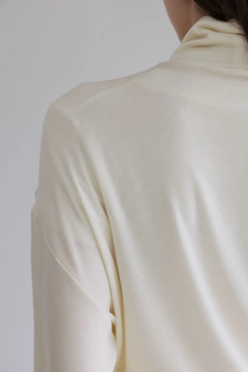 Studio Doe - Puff-sleeve Turtleneck Pullover