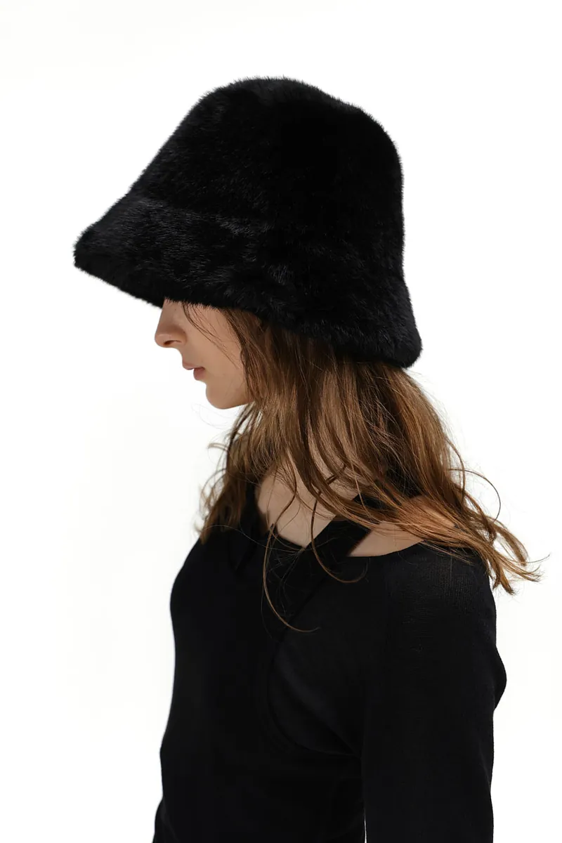 Studio Doe - Fluffy Pile Bucket Hat