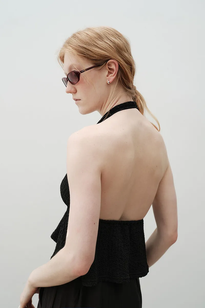Studio Doe - Shirred Texture Backless Bratop