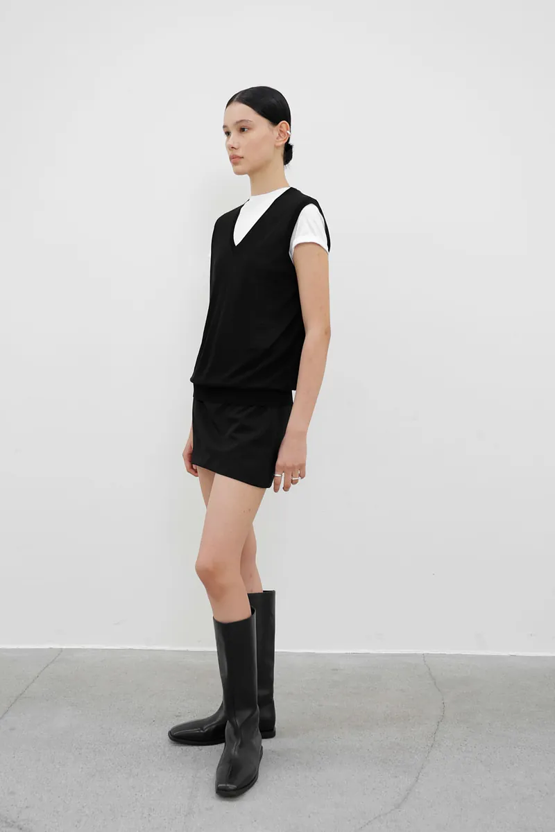 Studio Doe - V-Neck Tencel Fine Knit Tank Top