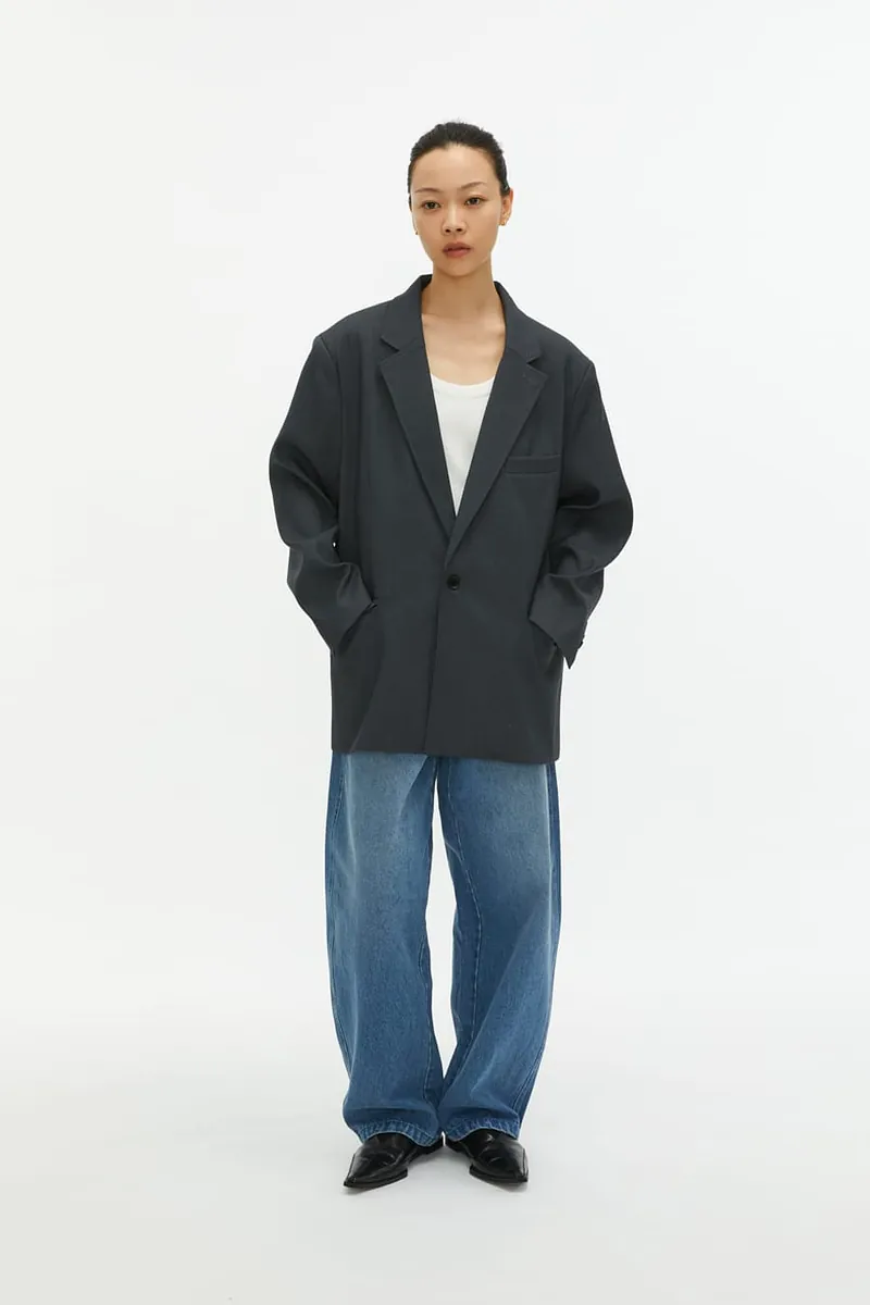 Studio Doe - Classic Gender Free Single-Breasted Oversized Blazer