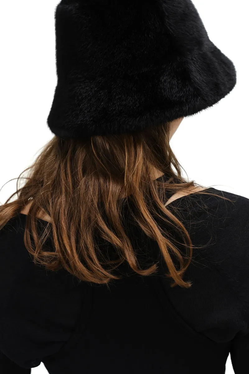 Studio Doe - Fluffy Pile Bucket Hat