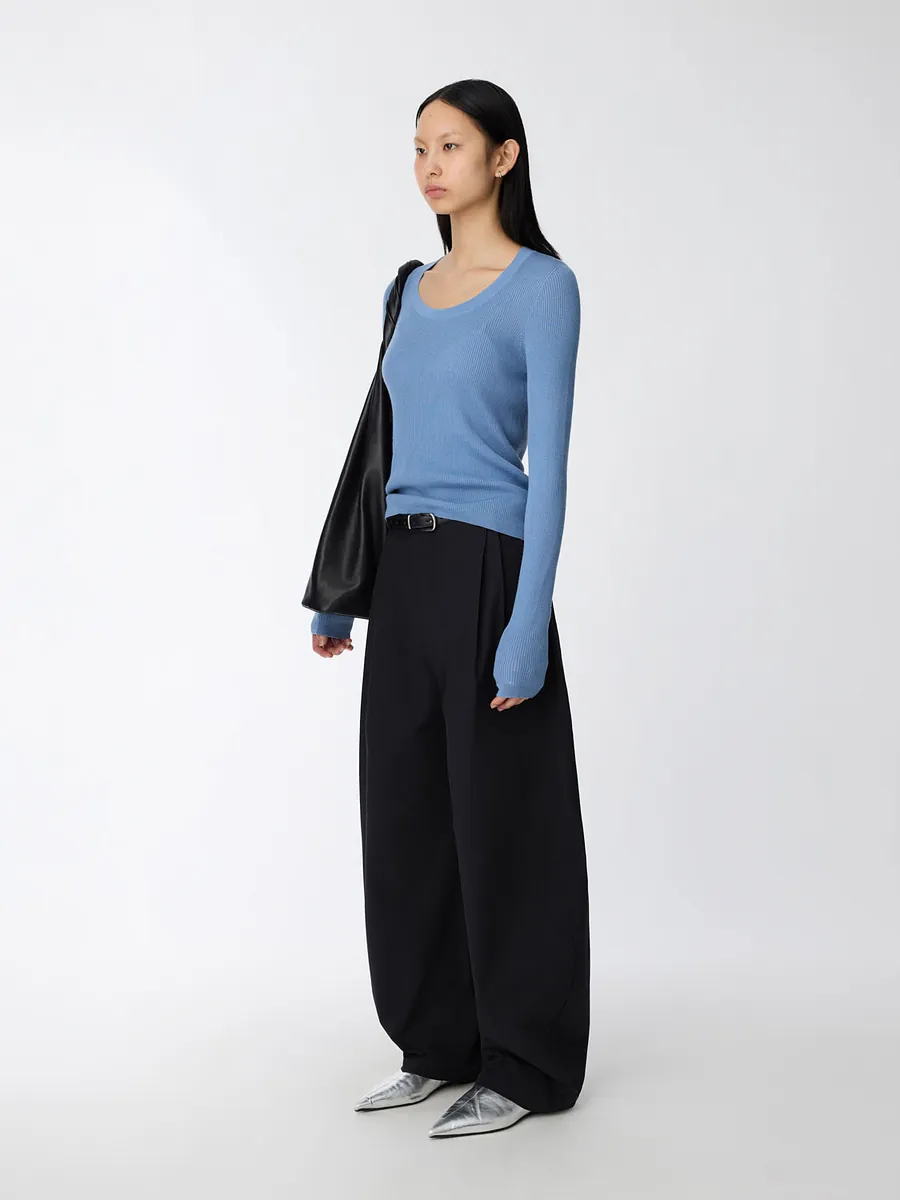 Studio Doe - Premium Merino Seamless Sweater