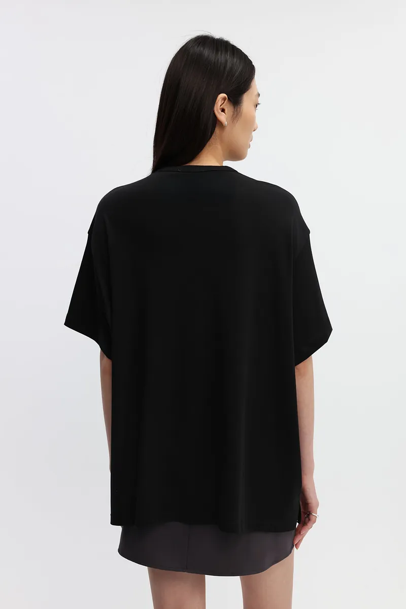 Studio Doe - Gender Free Cotton Slit T-shirt
