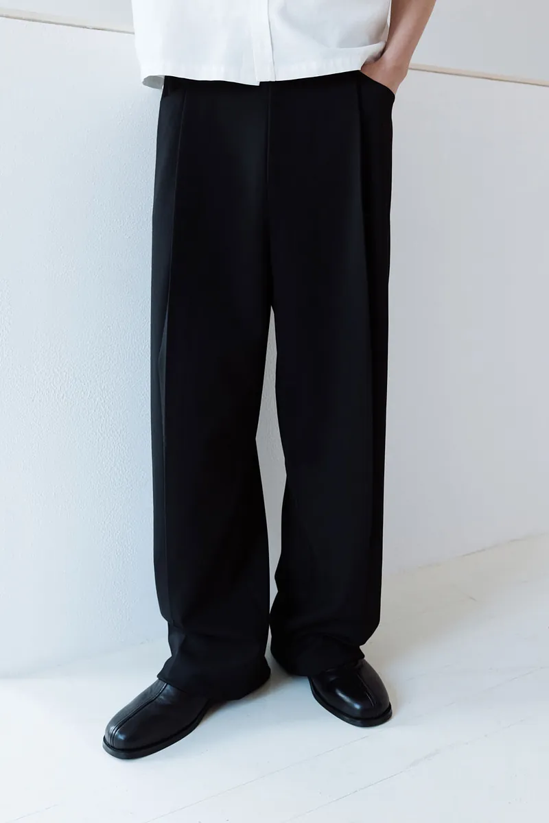 Studio Doe - Gender Free Wool-like Tuck Trousers