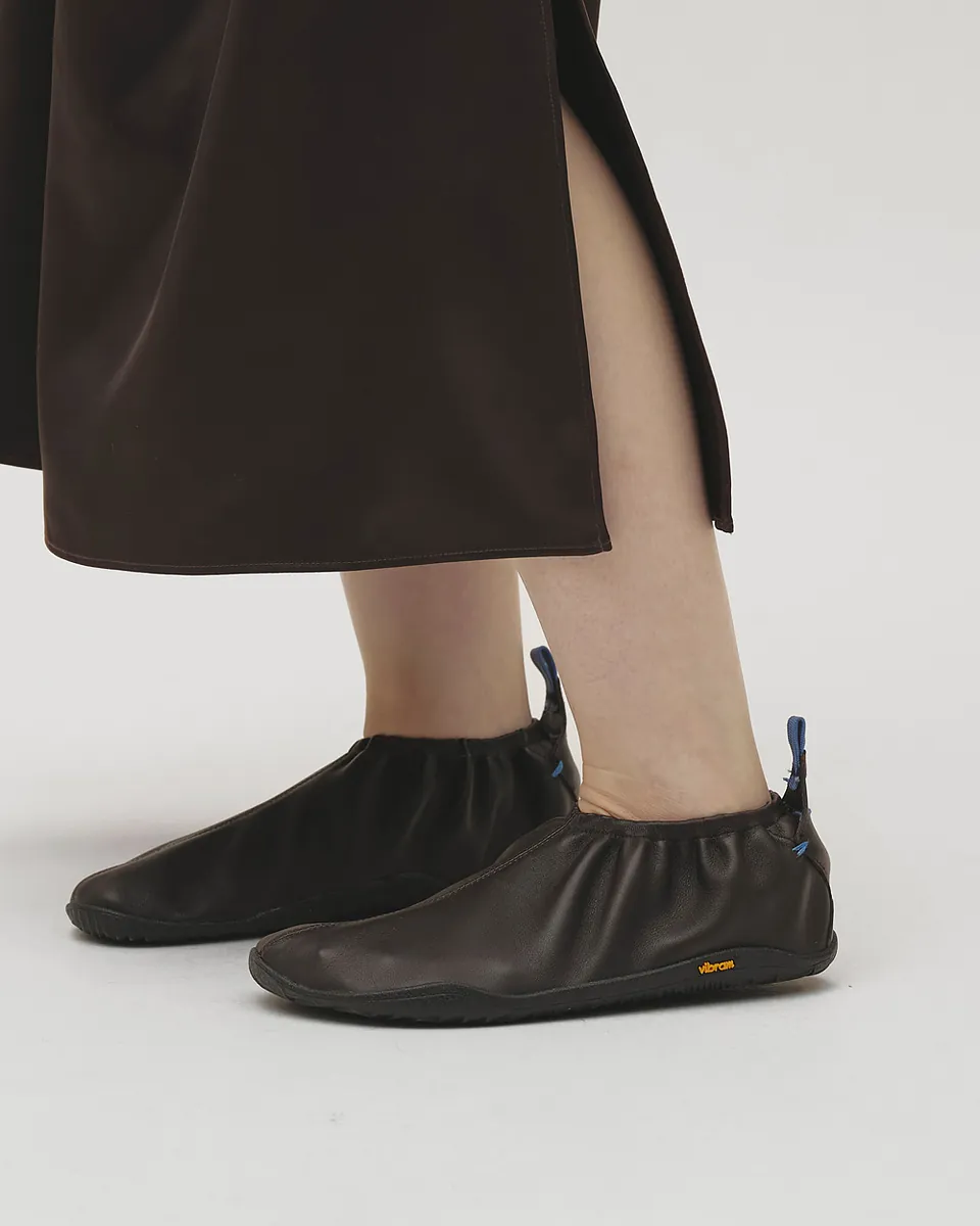 [秋季新品預訂] Vibramsole Leather Mockshoes