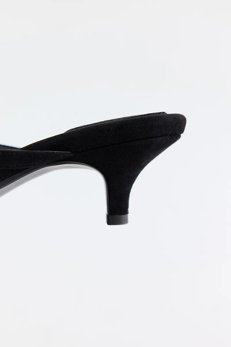 Studio Doe - Square-toe Sandals
