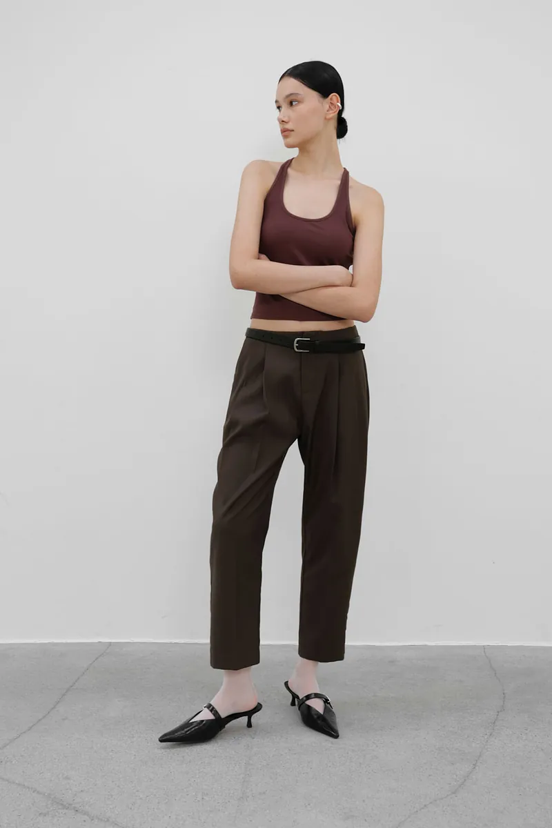 Studio Doe - Mid-Rise Tapered Cropped Trousers