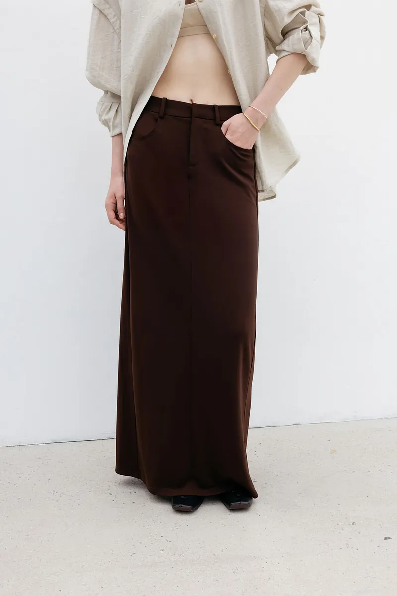 Studio Doe - Satin Cool-Feel Straight Skirt