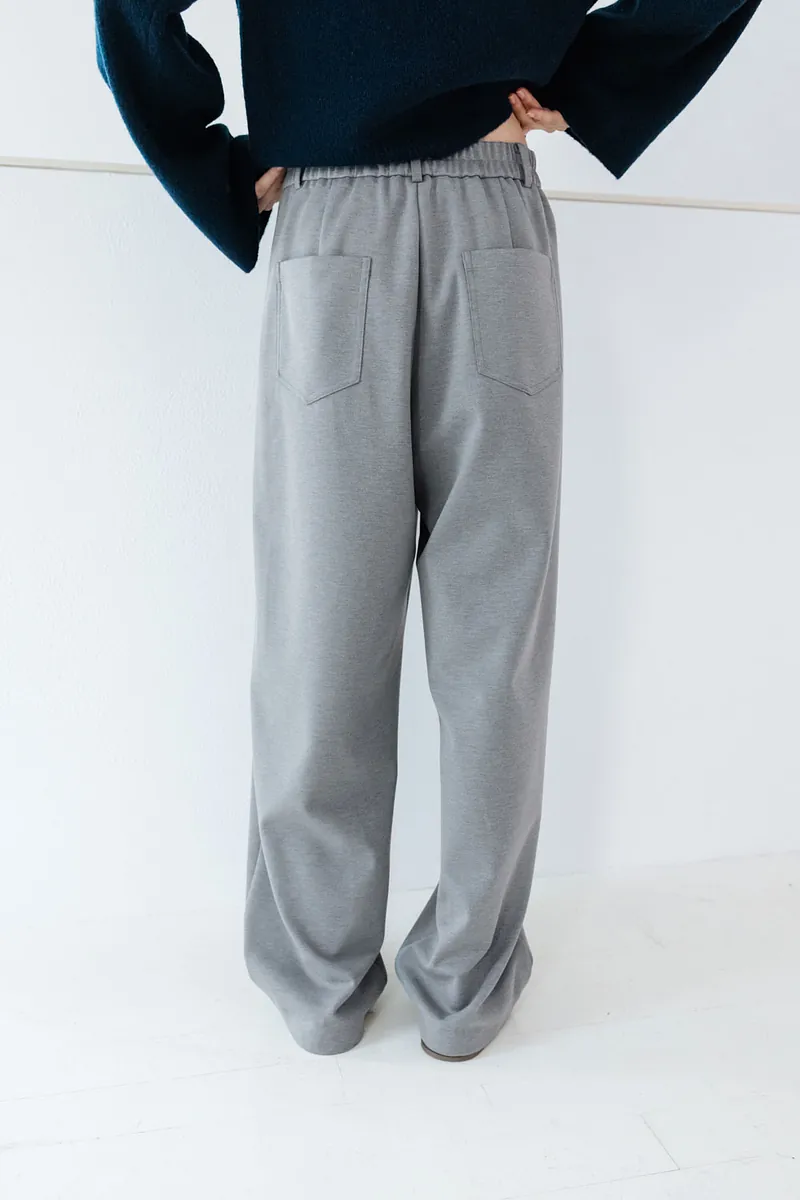 Studio Doe - Gender Free Wool-like Tuck Trousers