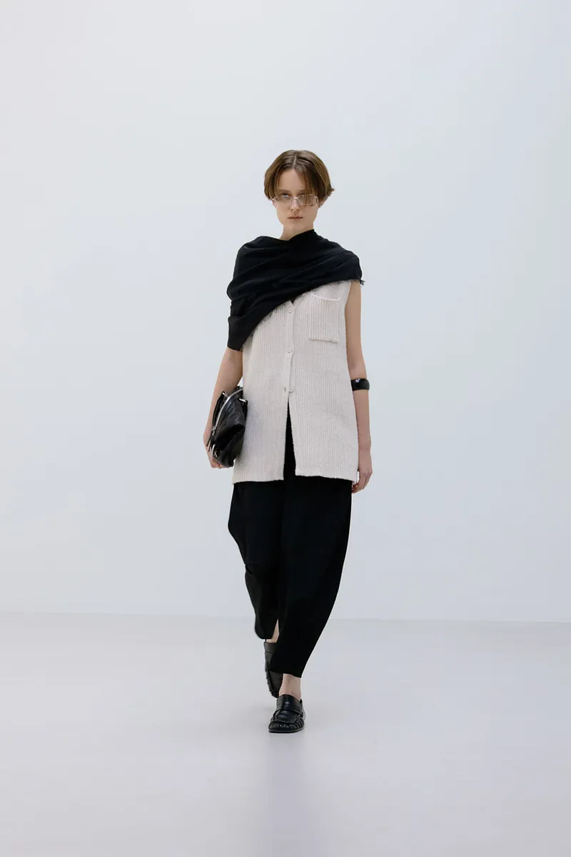 Studio Doe - Fringed Lightweight Shawl