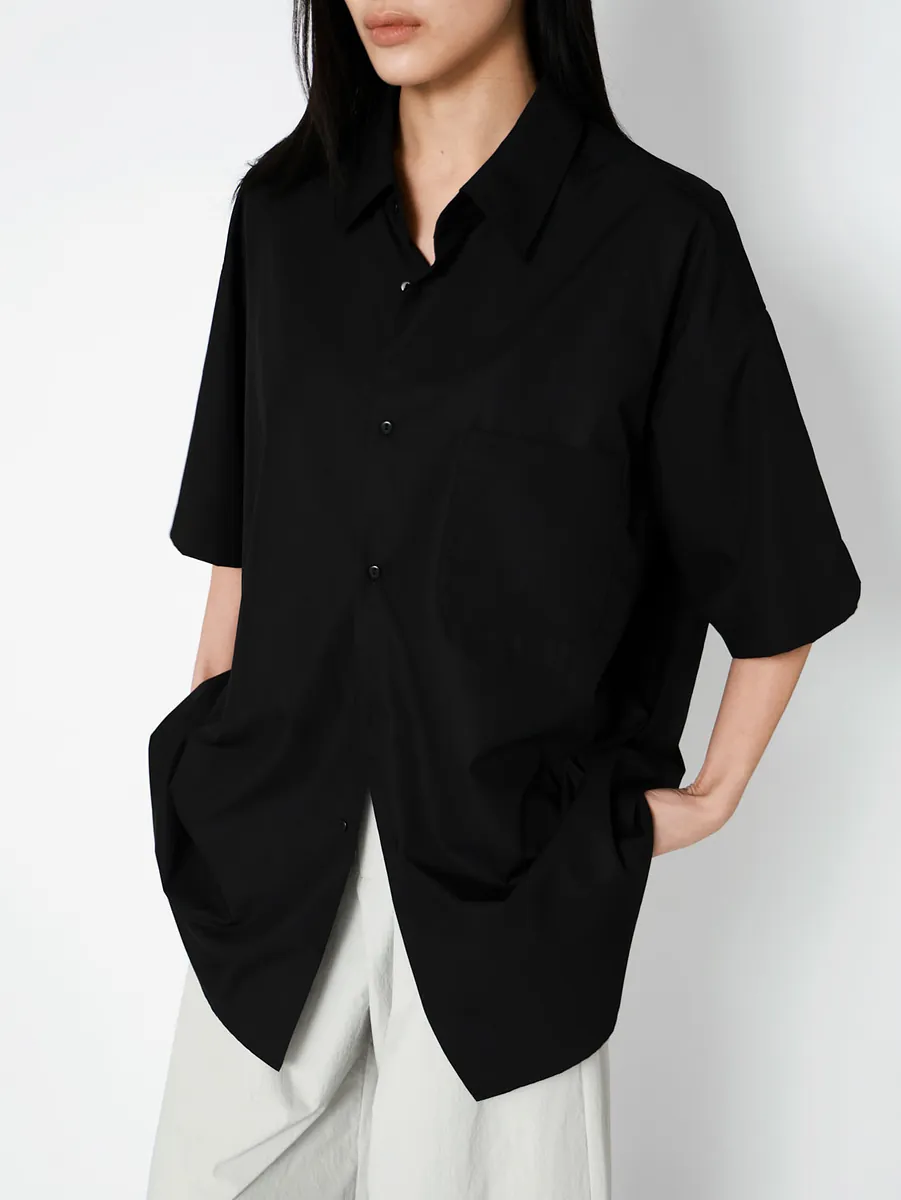 Studio Doe - Gender Free Wrinkle-Resistant Oversized Short Sleeve Shirt