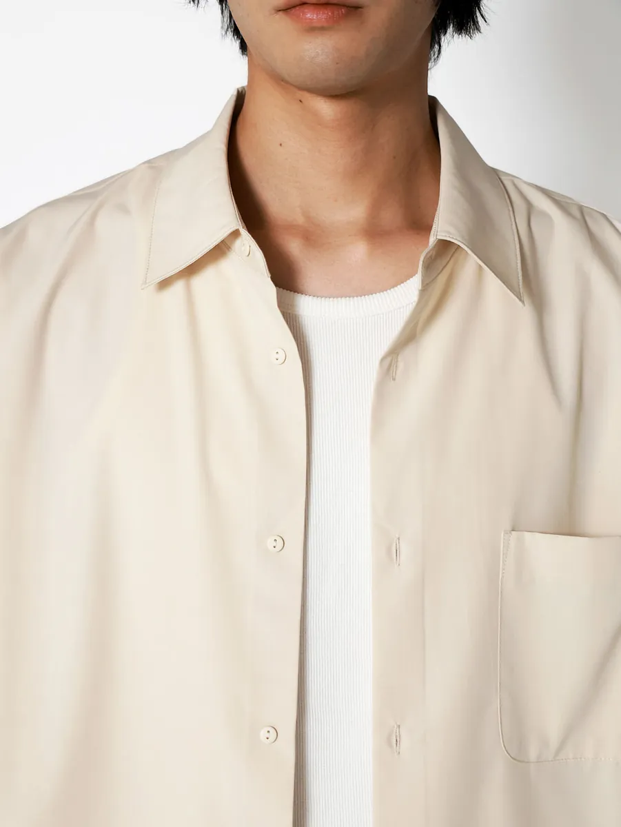 Studio Doe - Gender Free Wrinkle-Resistant Oversized Short Sleeve Shirt