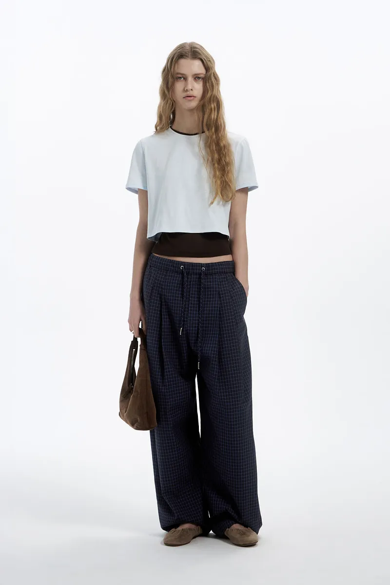 Studio Doe - Cropped Loose T-shirt